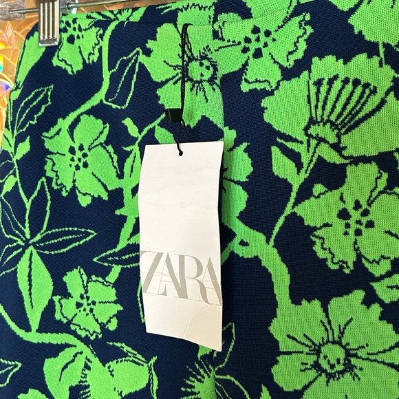 NWT Zara Jacquard Pant Bell Bottoms Small Hippie Disco Navy & Neon Color Combo - Picture 4 of 6